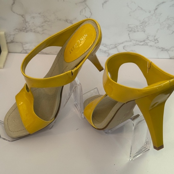 Nine West Shoes - Nine West yellow Patton Leather with heels size 8.